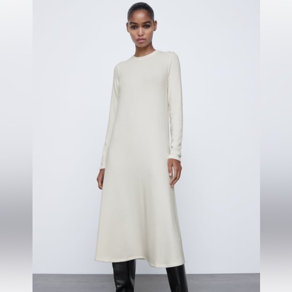 Bundle of 2 Zara knit midi dresses